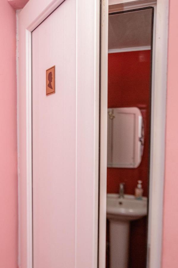 Arsego Hostel Vanadzor Esterno foto