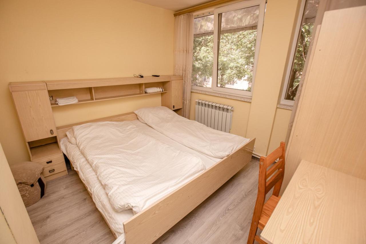Arsego Hostel Vanadzor Esterno foto
