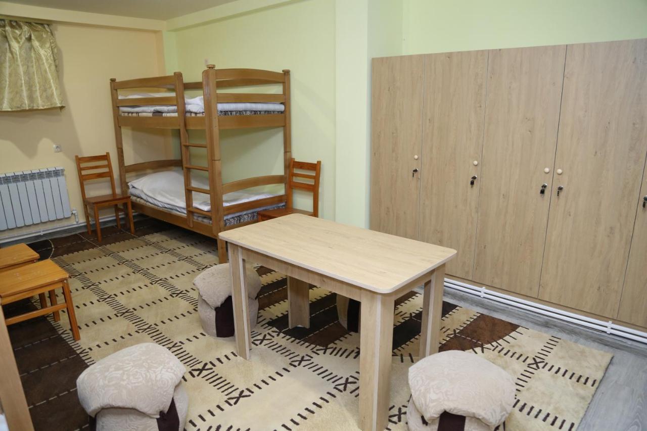 Arsego Hostel Vanadzor Esterno foto